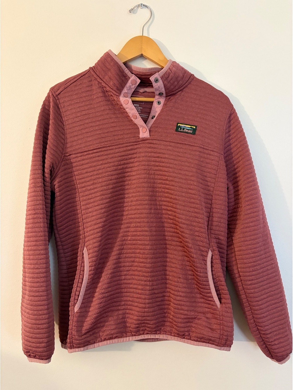 L.L.Bean Women's Large Regular Burgundy/Pink Polyester Pullover Fleece Jacket